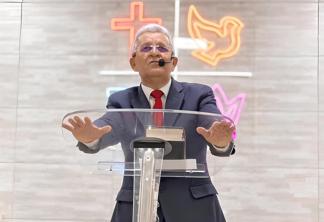 Foto 1 - Pastor Cícero Menezes2